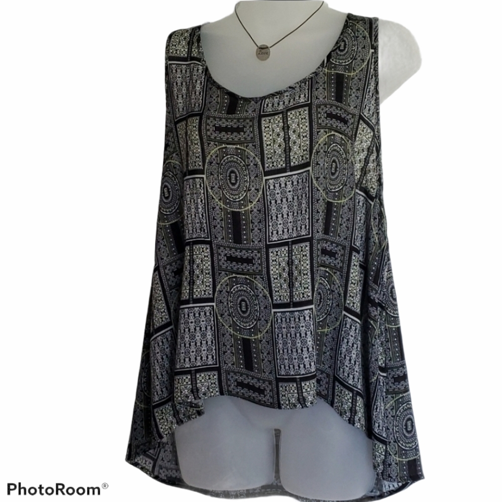 Rue 21 Cute Tank Top Sz XL  NWT